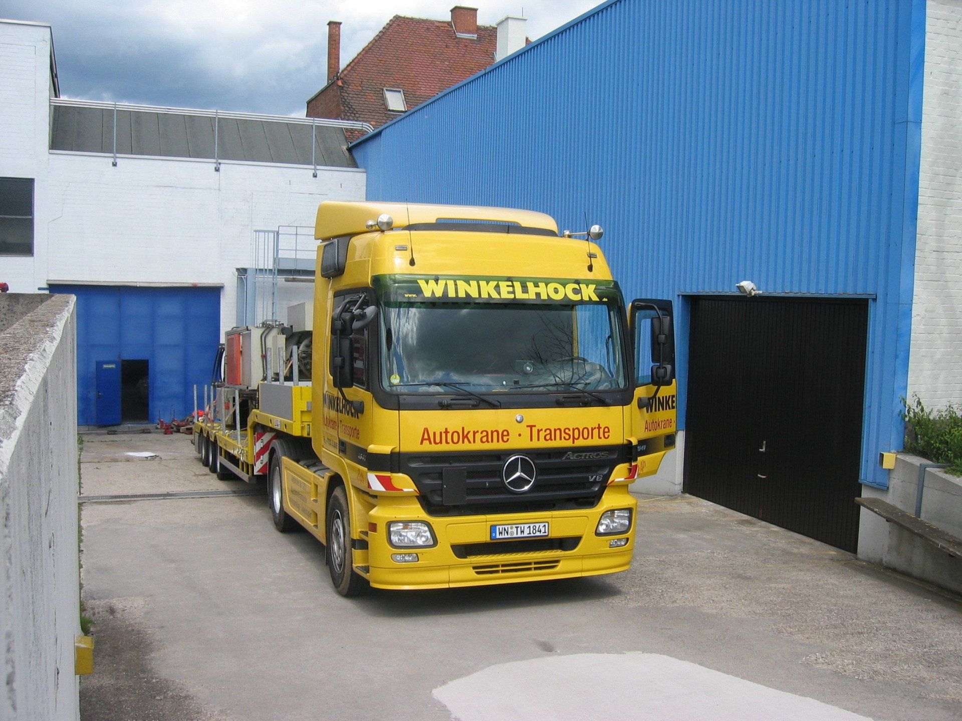 Winkelhock Tieflader Schwertransport